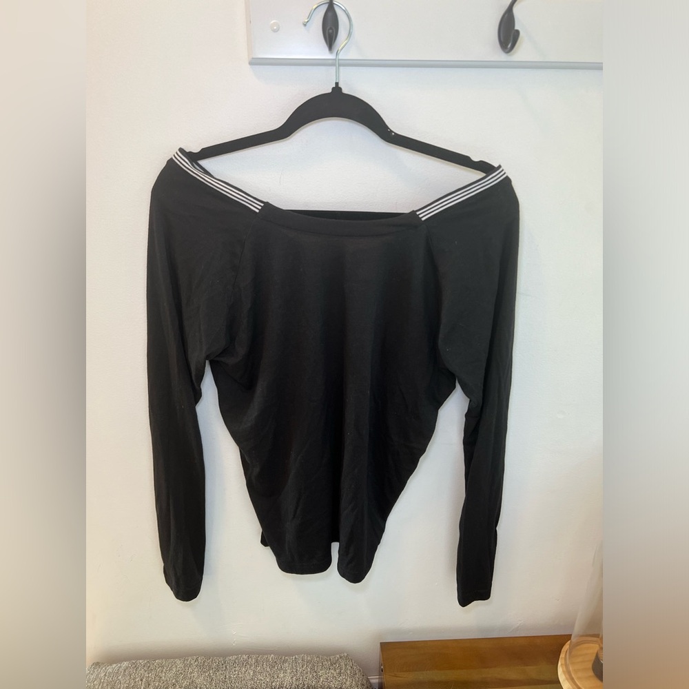 💥2/10$💥.  Adidas Top